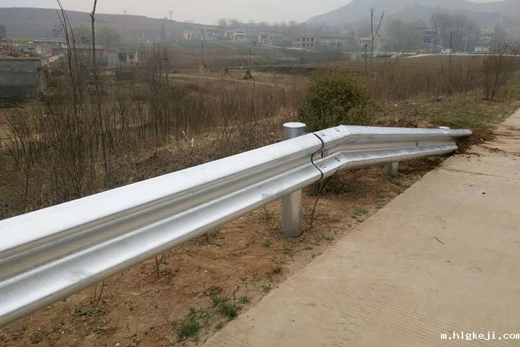 1636427893176874.jpg 米兰体育全站板.jpg