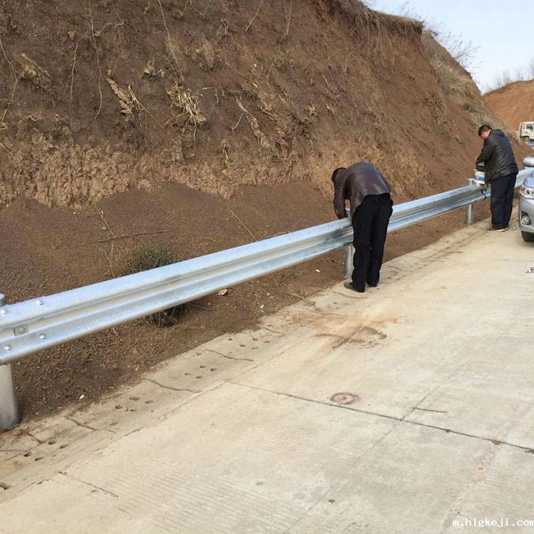 1690772140118149.jpg 71.jpg